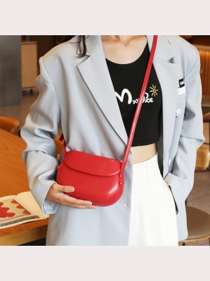 Candy Shell Bag Lolita Handbag (UN296)
